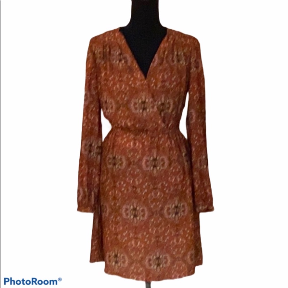 Forever 21 Rust floral long-sleeved dress, Size S